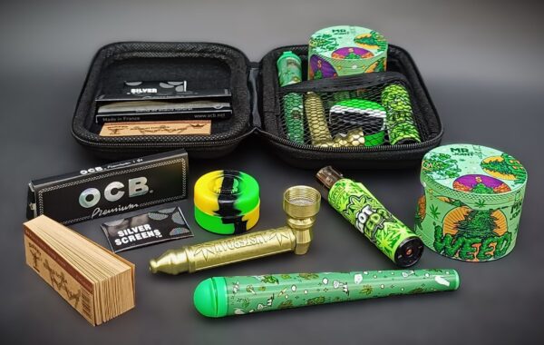 KIT DE VIAJE CON ESTUCHE PROTECTOR - Imagen 3